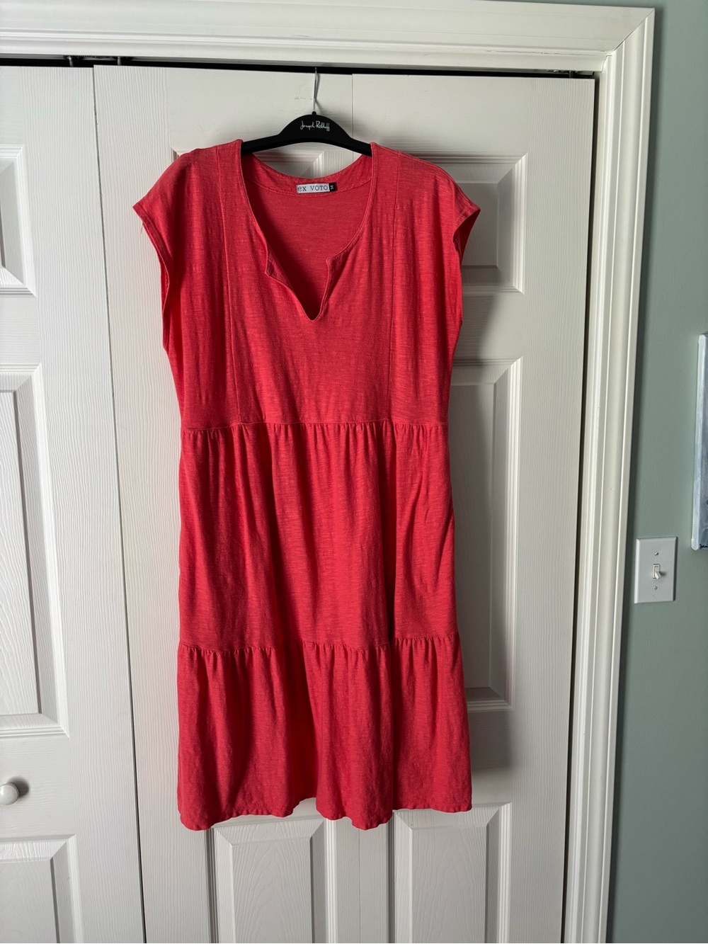 Coral V-Neck Tiered Midi Dress